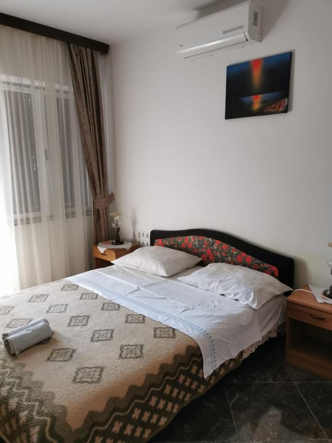 Apartment Dalmatini Tar-Vabriga Buitenkant foto