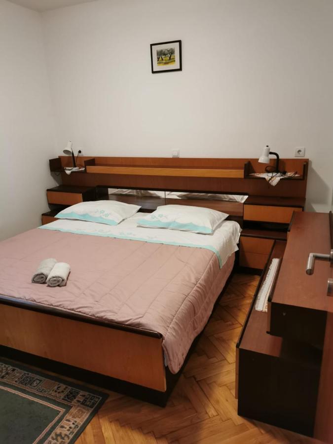 Apartment Dalmatini Tar-Vabriga Buitenkant foto